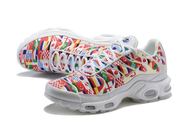 nike tn air max plus international flag