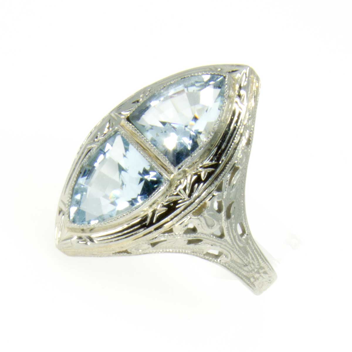 18kt Blue Topaz Filigree Ring – CPJ