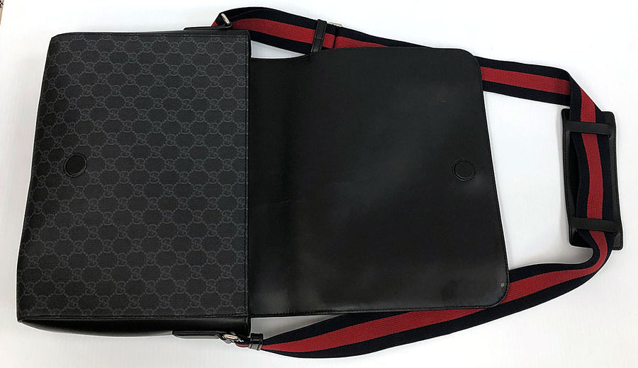 gg black flap messenger