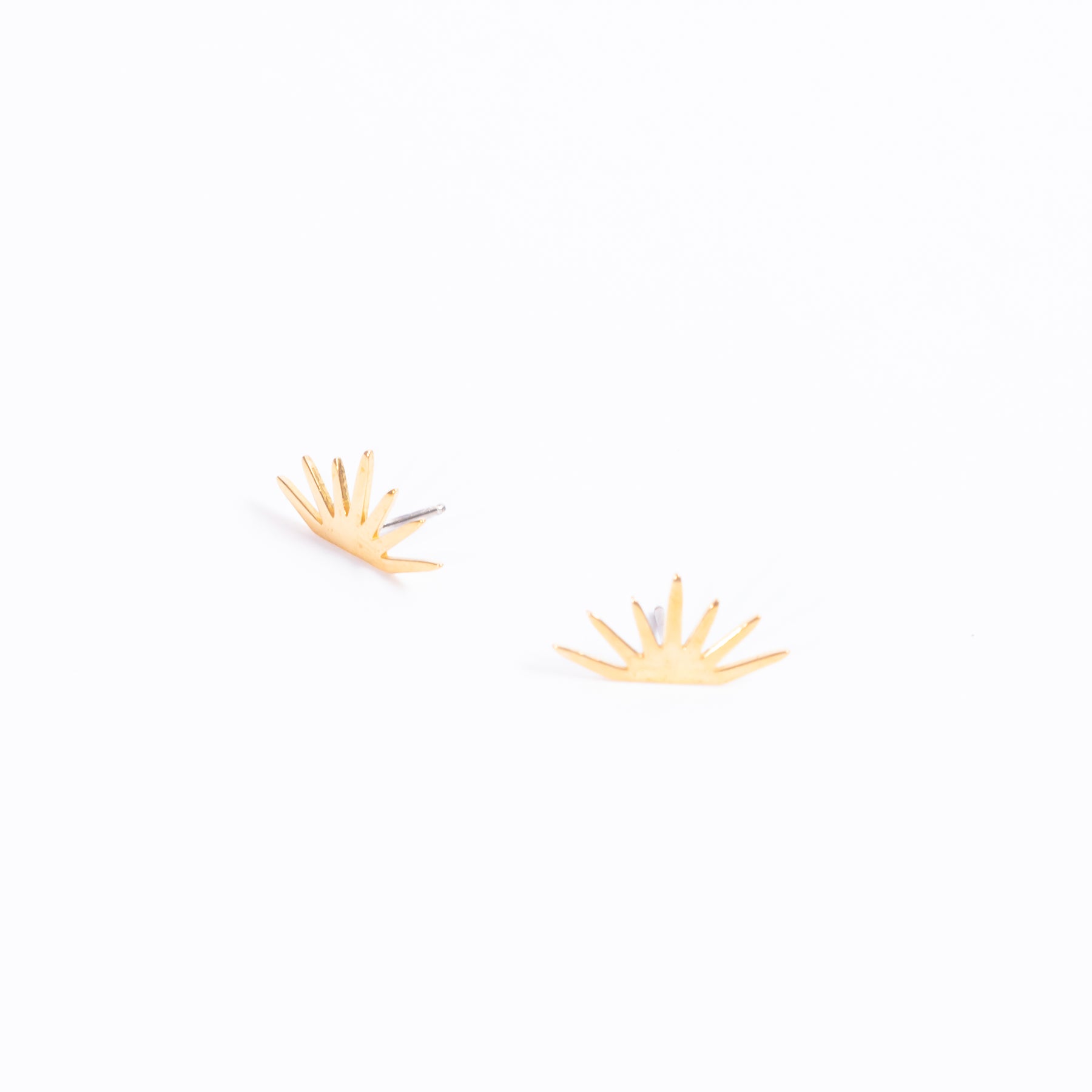 Sun Studs – Salt & Sundry