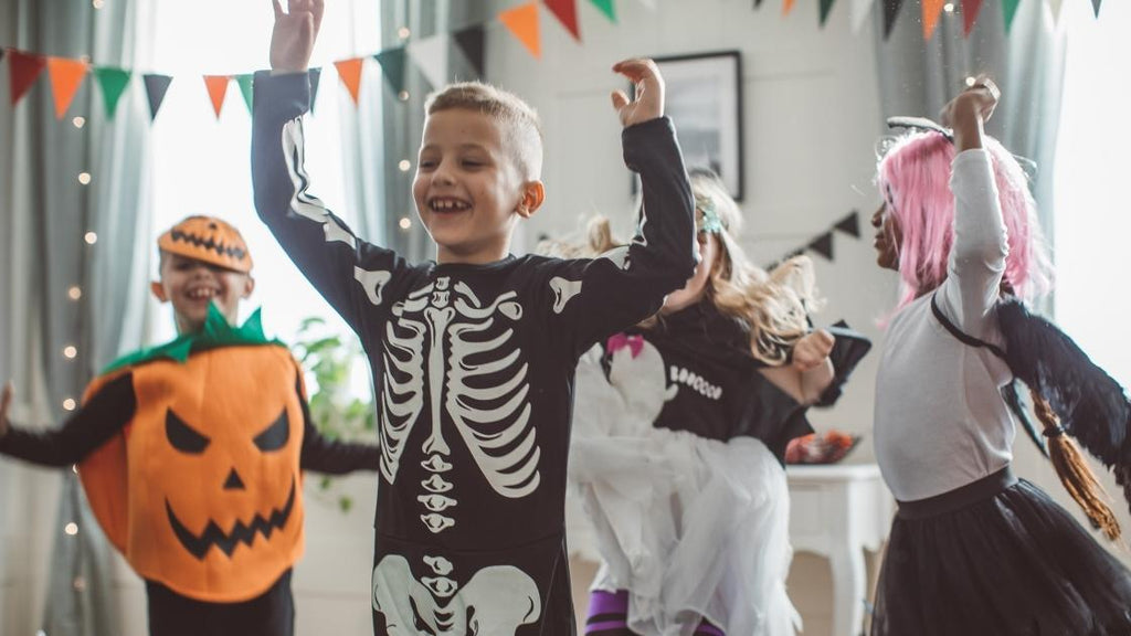 Coole Musik für Halloween-Party mit Baby und Kleinkindern