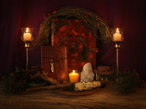 espace rituel autel grimoire livre des ombres wicca la sorcière française