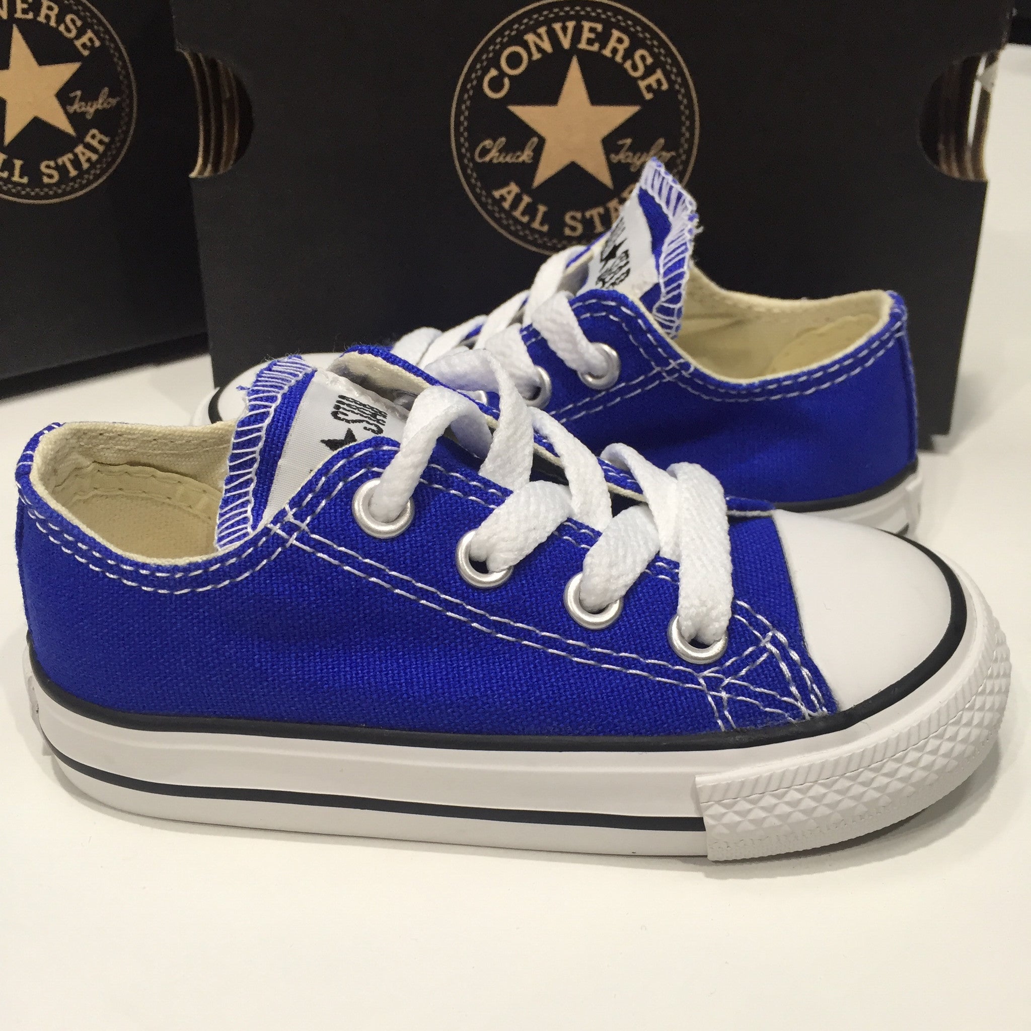 dazzling blue converse