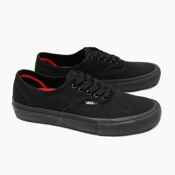 vans authentic black on black