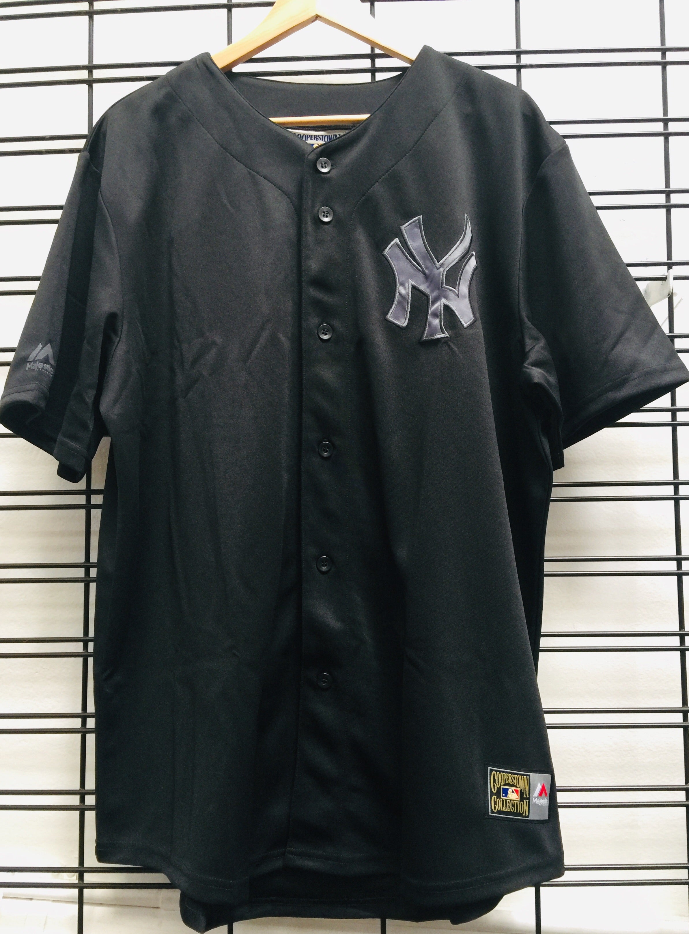 black ny yankees jersey