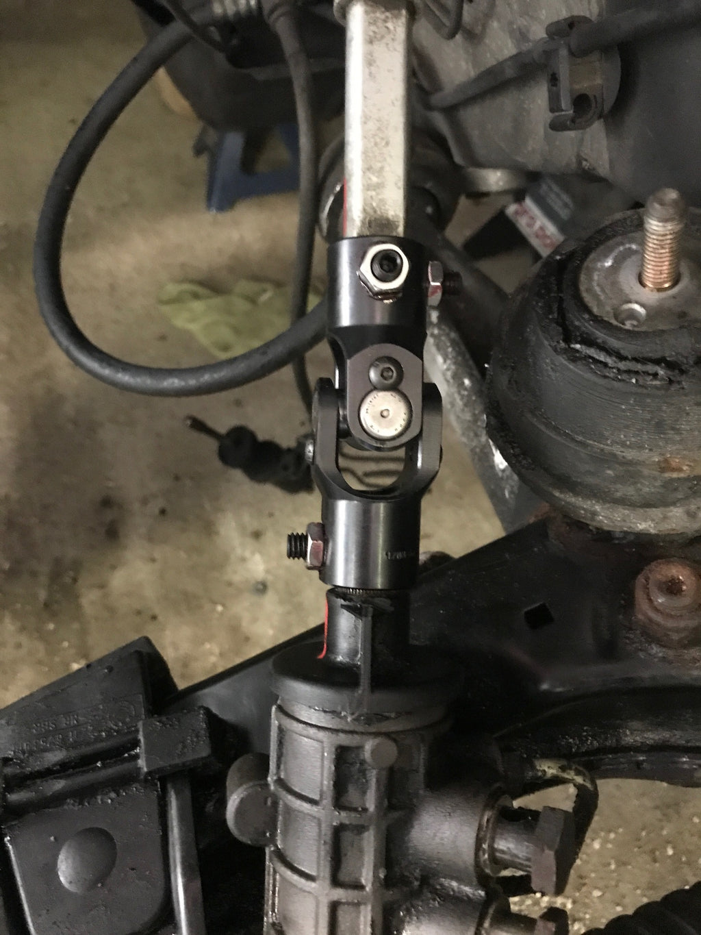 bmw universal joint replacement