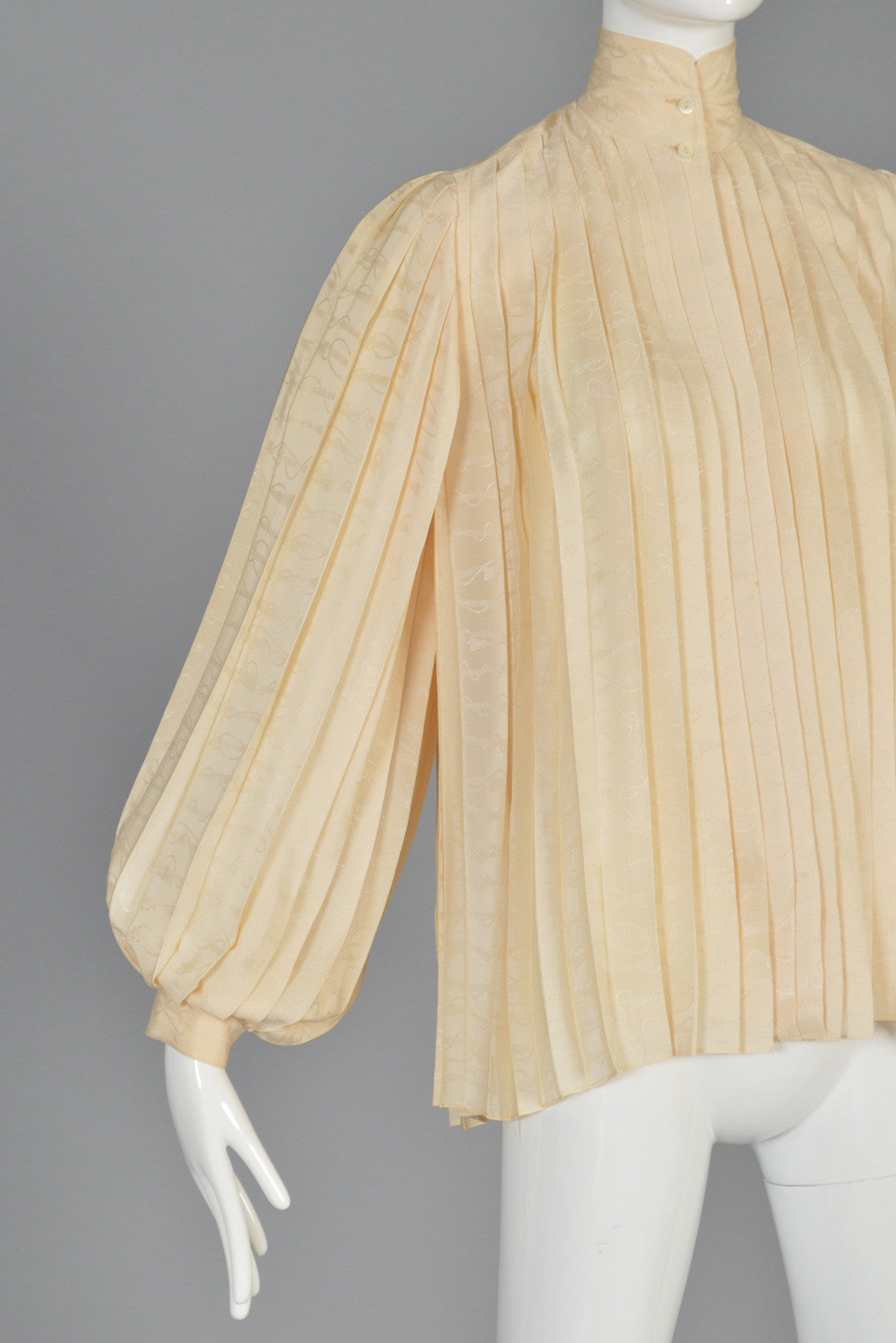 Gucci Pleated Silk Trapeze Blouse w/Blouson Sleeves | BUSTOWN MODERN
