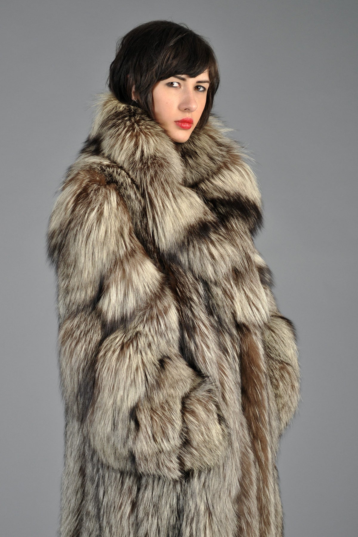 Huge Fur Coat - JacketIn