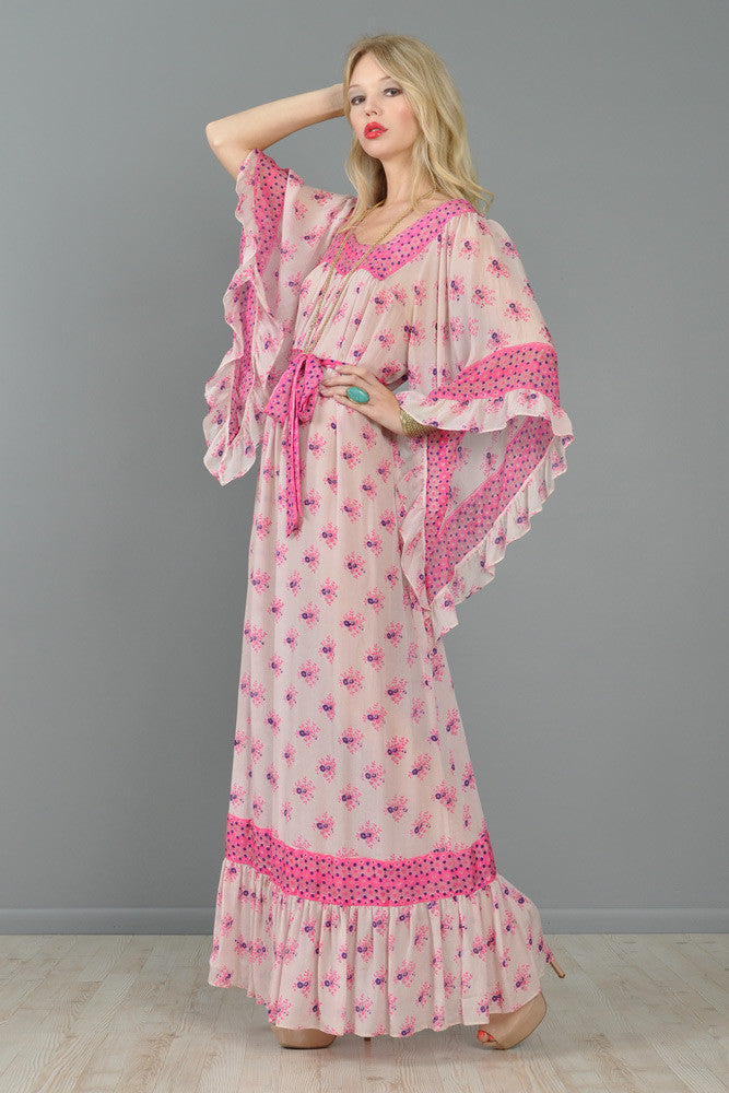 Angel-Sleeved Art Nouveau Silk India Maxi Dress | BUSTOWN MODERN
