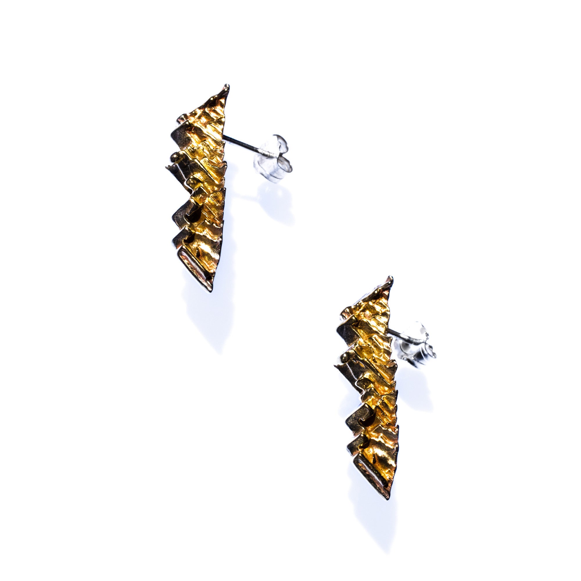 Bismuth Sierra Studs Brass