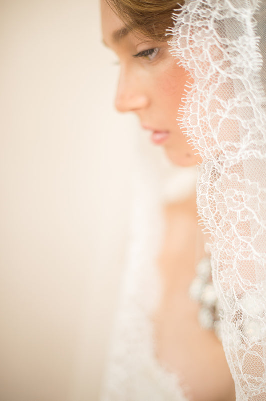 LULU VEIL- IVORY – Camilla Christine