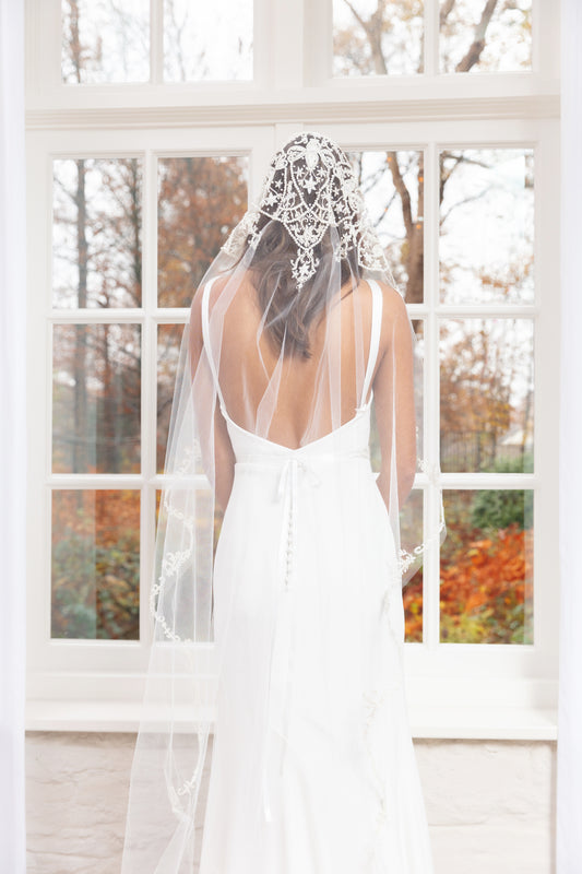 LULU VEIL- IVORY – Camilla Christine