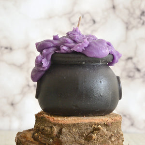witches cauldron candle