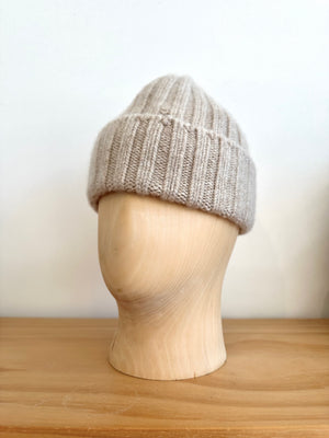 Cableami Light Beige Cashmere Knit Beanie - WITTMORE