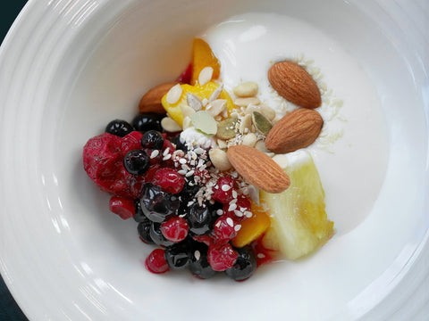 yoghurt and fruit