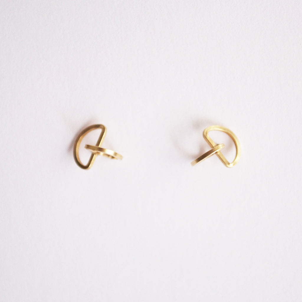 3D SemiCircle Stud Earrings – Imi