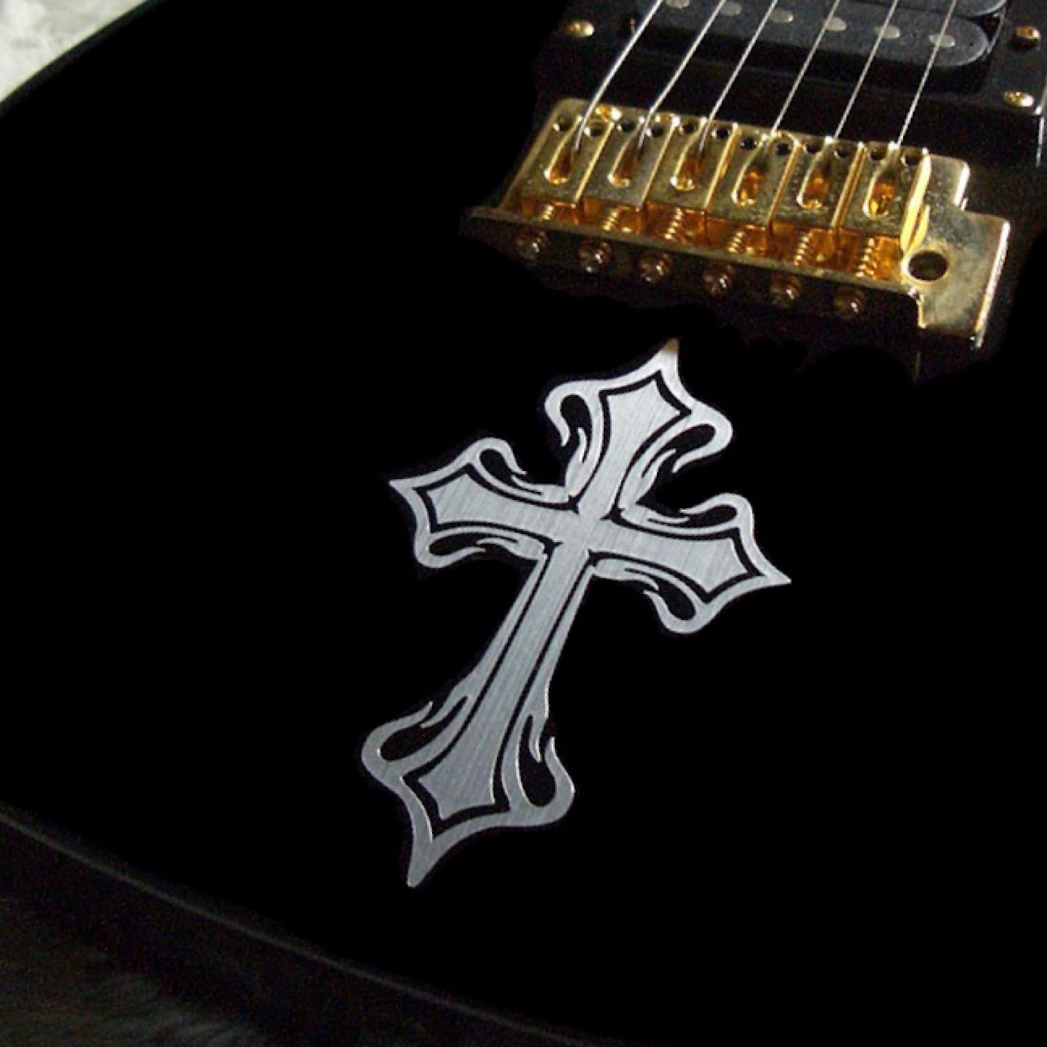 cross guitar
