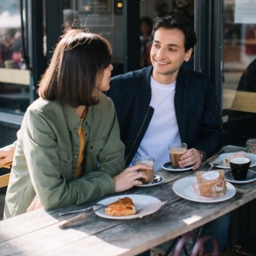 women date up in appearance while men date down