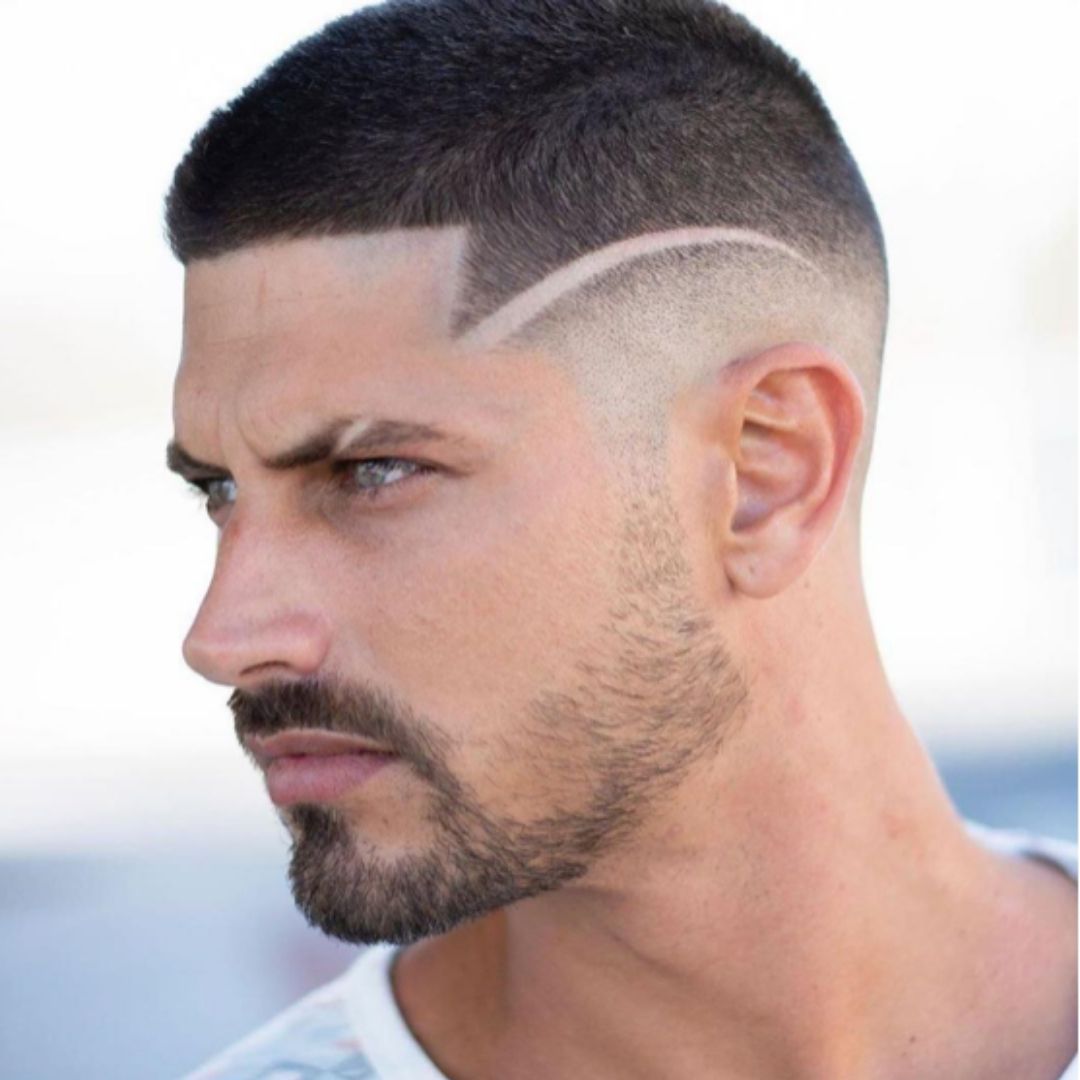 51 What men s hairstyles are in right now for Round Face