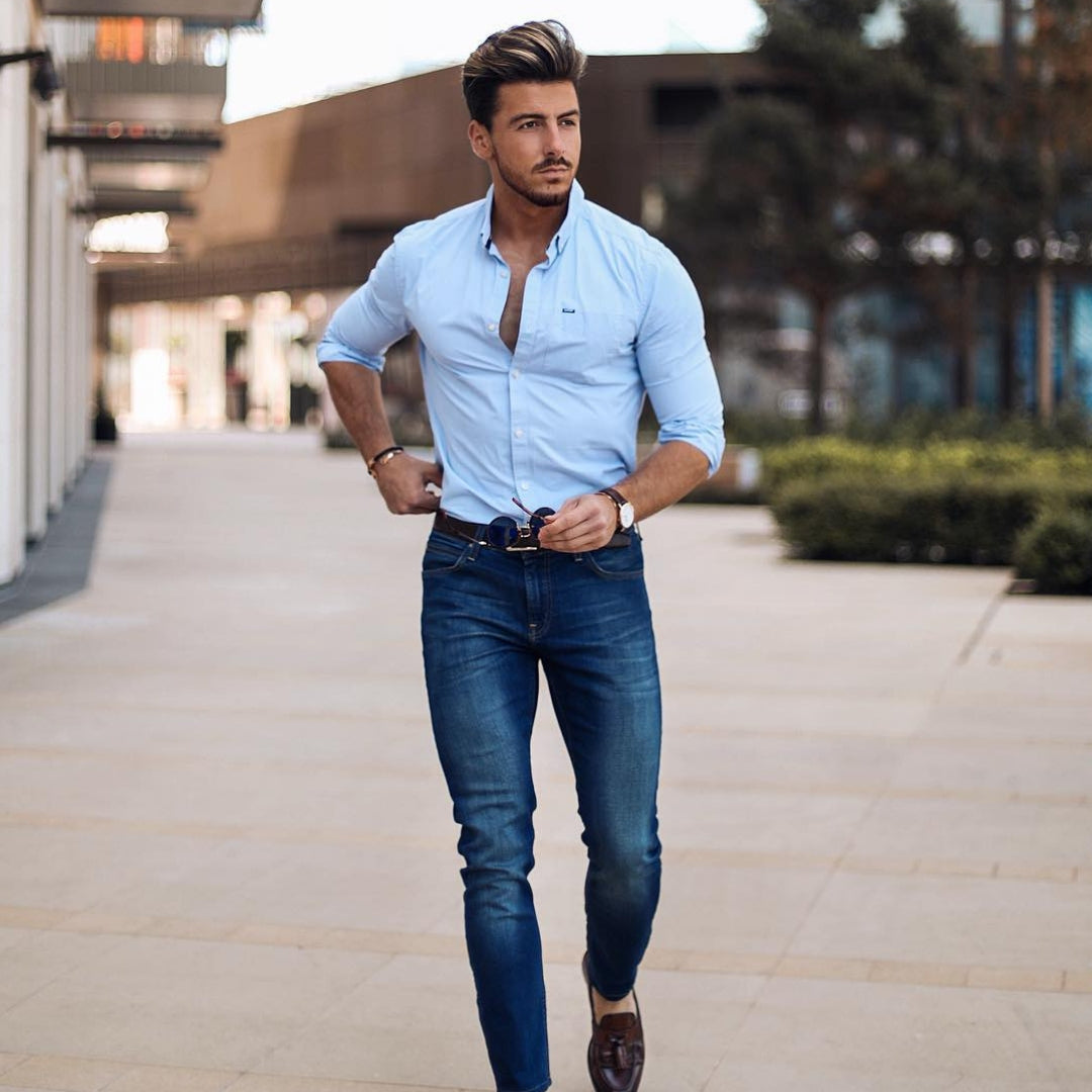 Мужской стиль джинсы и рубашка