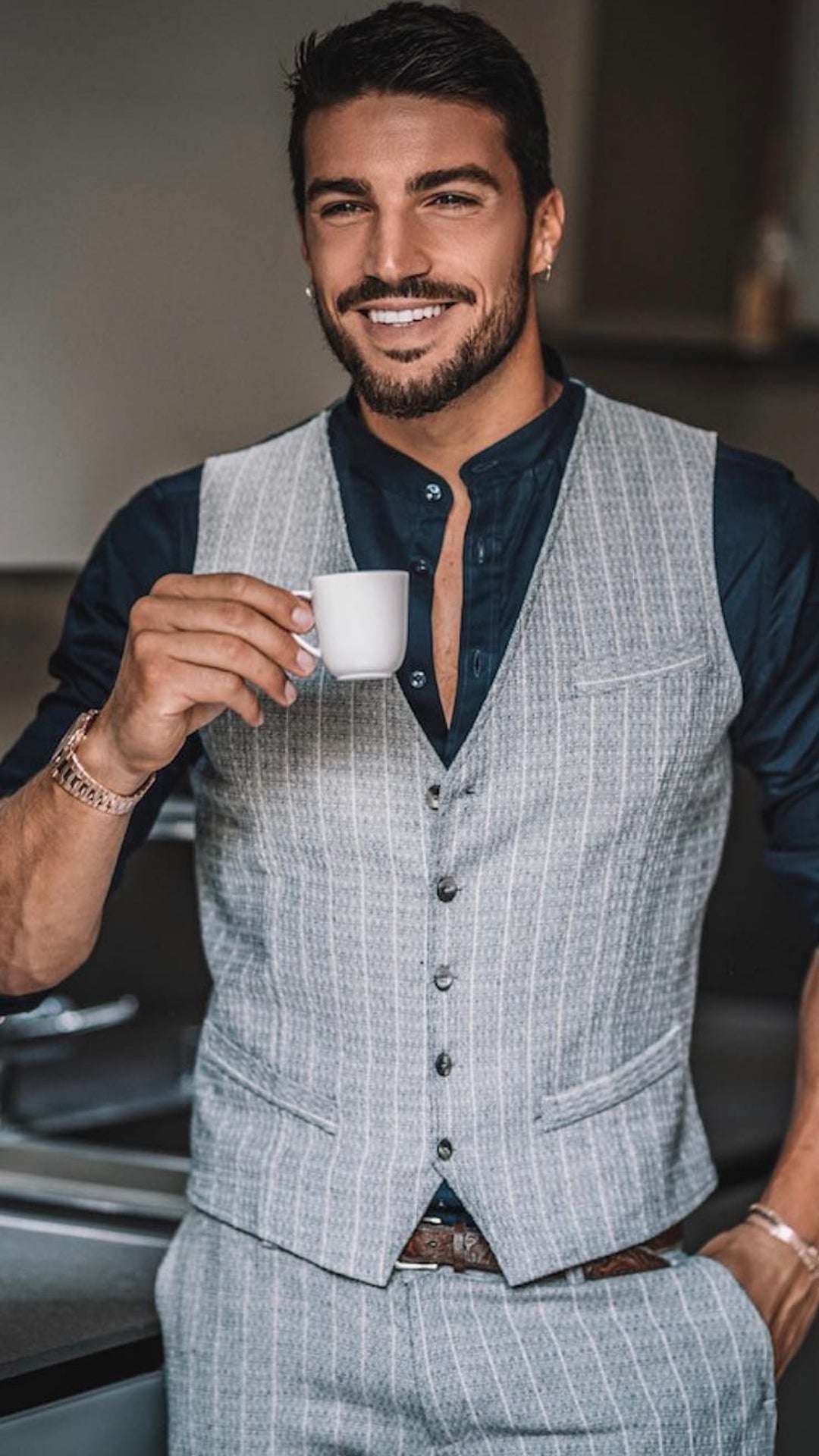 5 Outfits I'm Stealing From Mariano Di Vaio #celebrity #mensfashion #streetstyle