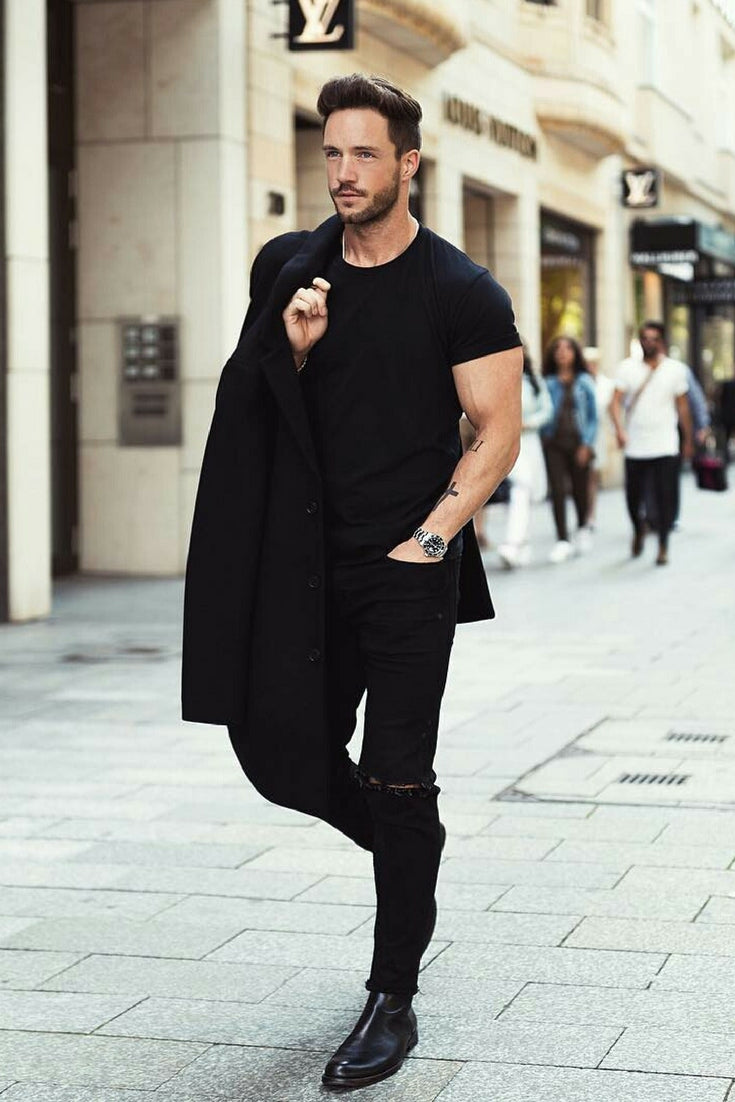 all black outfit with chelsea boots