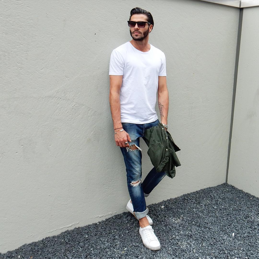 How To Wear White T Shirt For Men