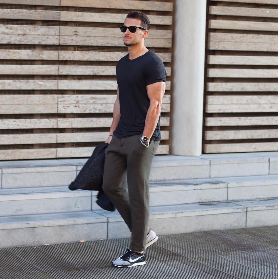 12 Ways To Wear A Black Crew Neck T-shirt For Men – LIFESTYLE BY PS