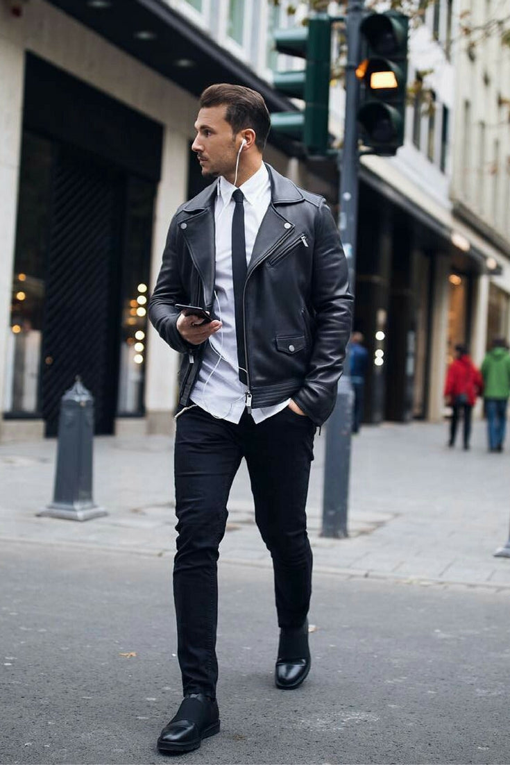 Amazing Street Style Looks For Men #mens #fashion #style  