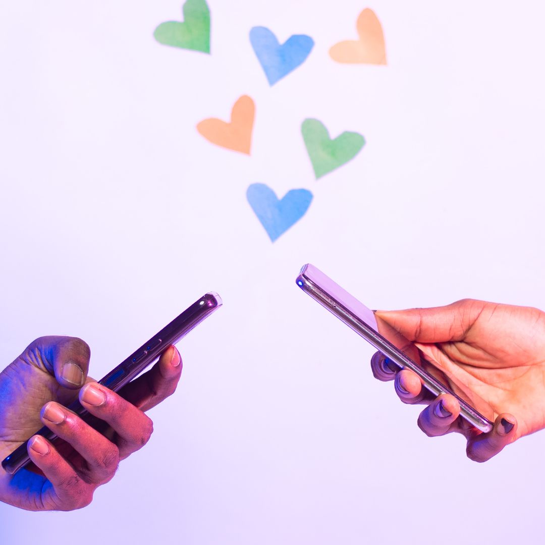 Online Dating: How to Get from Chats to an In-Person Date – LIFESTYLE BY PS