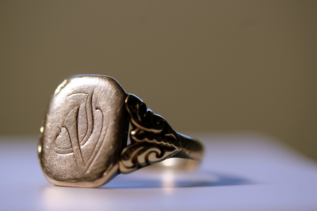 Men's Signet Rings