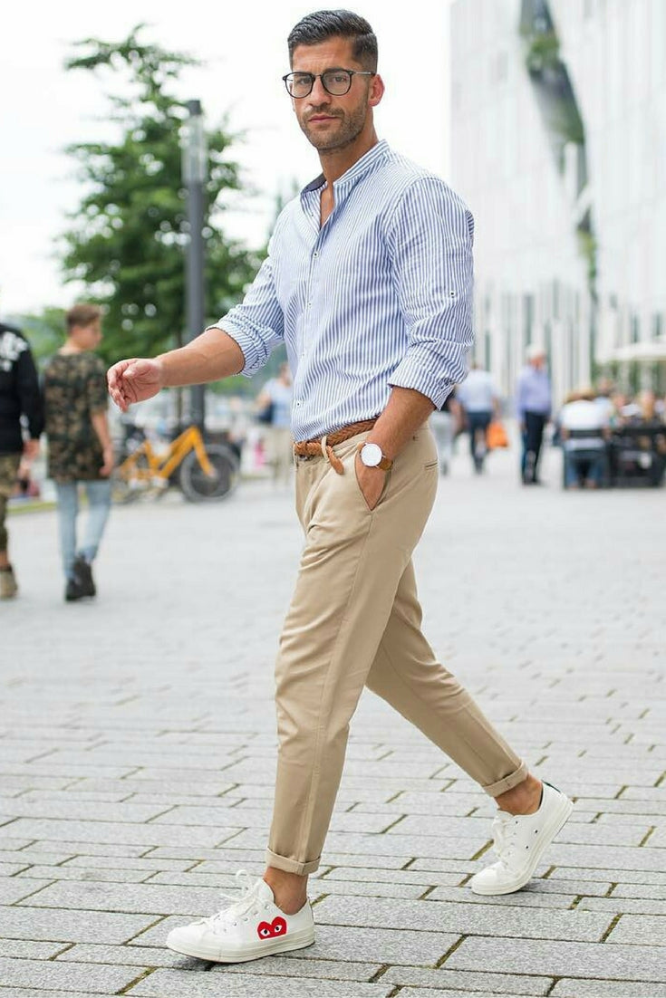 beige jeans mens outfit
