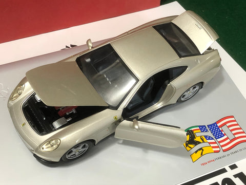 Ferrari 612 Scaglietti Hotwheels 1:18