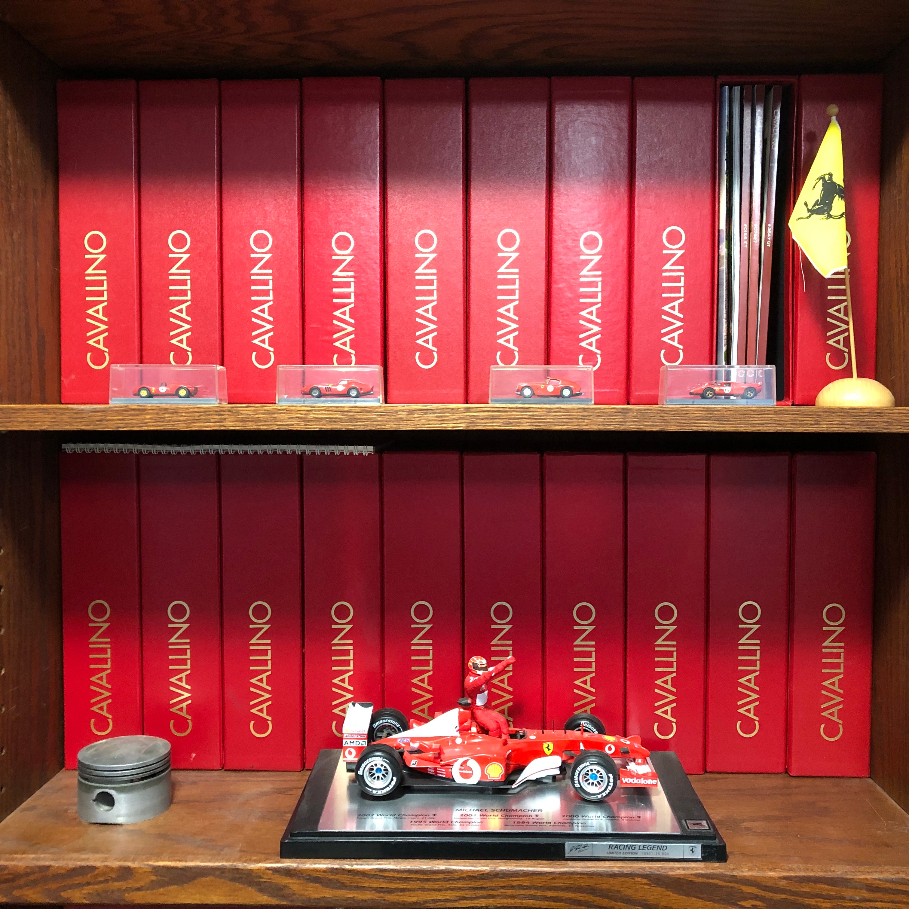 Cavallino Ferrari Magazine Set