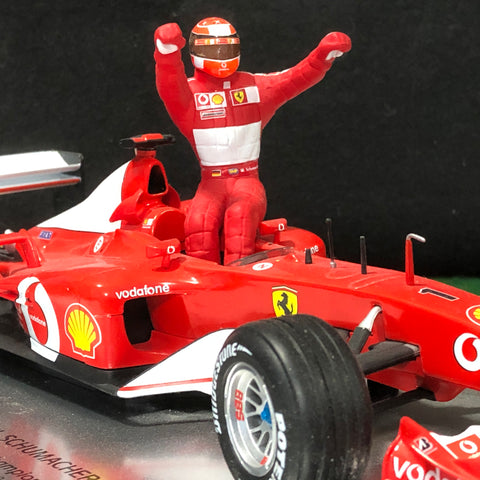 Ferrari Michael Schumacher Hotwheels 1:18 F-2002
