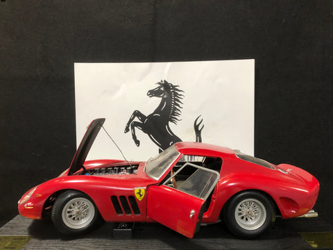 revell-8853_ferrari_250_gto_red_by_revell_1-12_(08853)