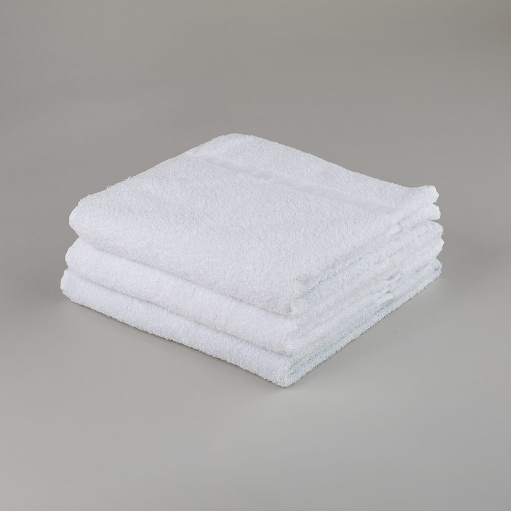 large white bath towels