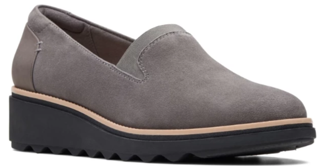 can i buy clarks shoes online in ireland