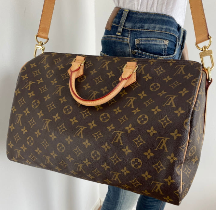 Monogram Speedy 40 Bandouliere M40393  Louis vuitton speedy bandouliere  Fashion Louis vuitton bag outfit