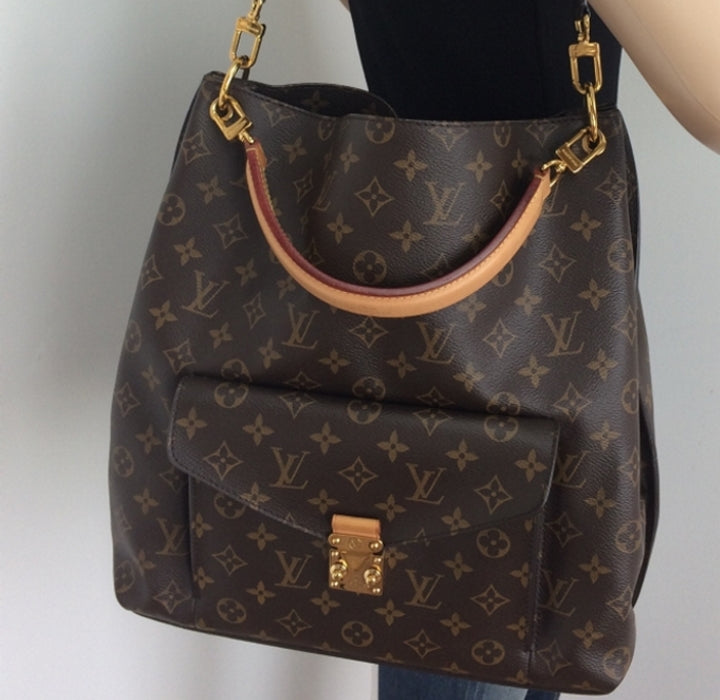 LV Metis Hobo Monogram Canvas Discontinued, Women's Fashion, Bags &  Wallets, Purses & Pouches on Carousell