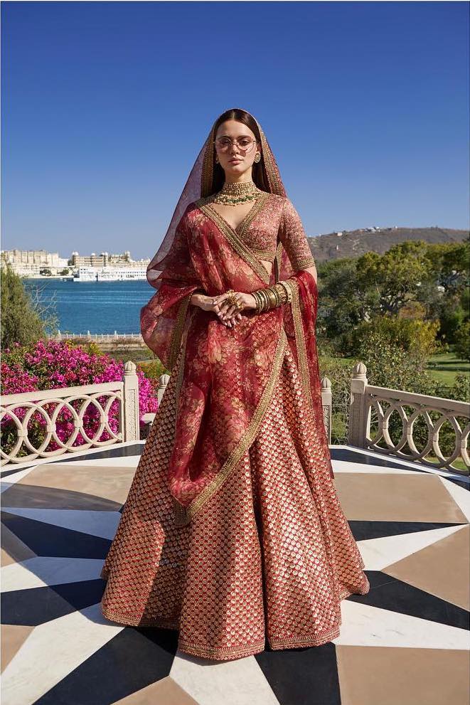 What are some of the most popular trends in bridal lehengas? - Quora