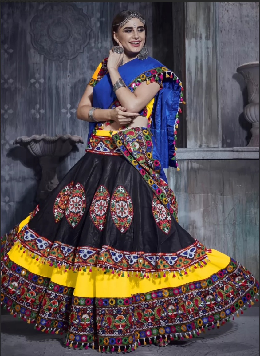 Beautiful lehenga choli draw and colouring 💛✏🙇‍♀️😊 - YouTube