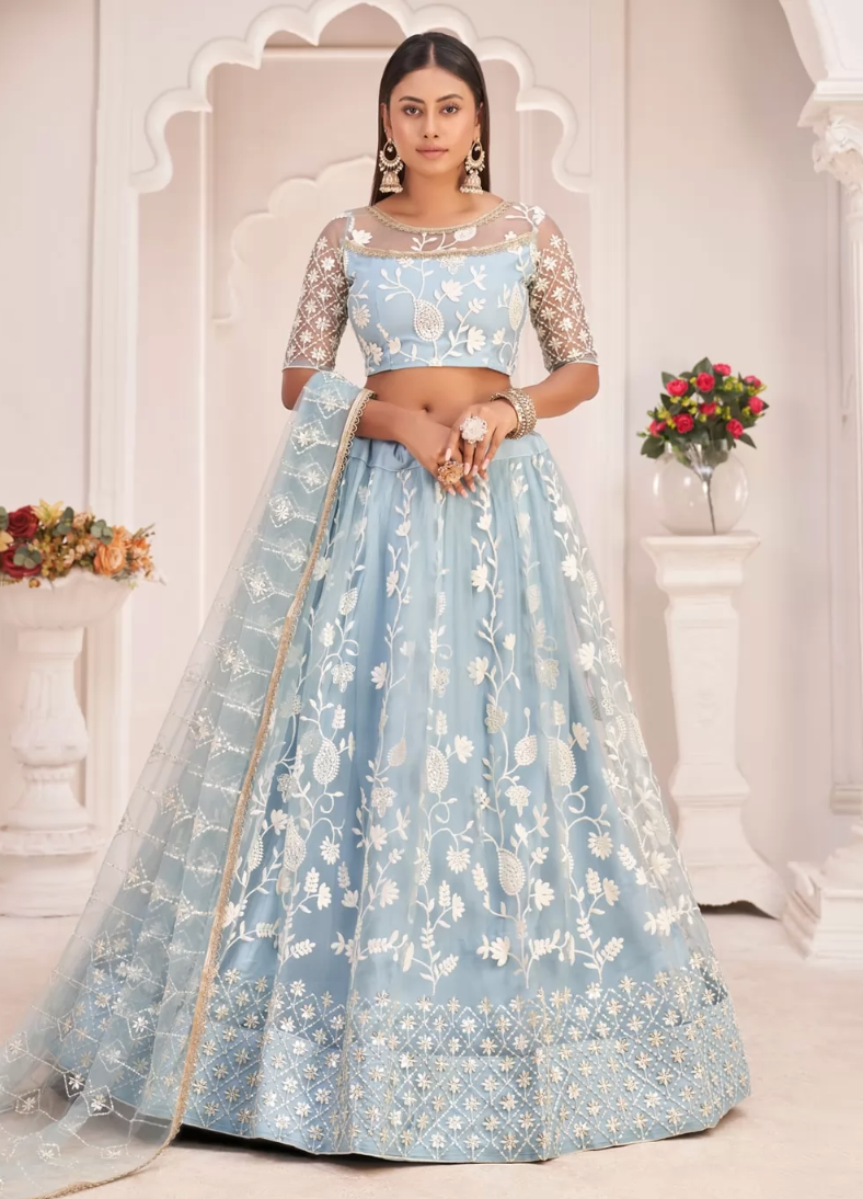 40 Best Designs Pakistani Latest Bridal Lehenga Collection 2024 | Pakistani  bridal dresses online, Pakistani bridal dresses, Pakistani bridal lehenga