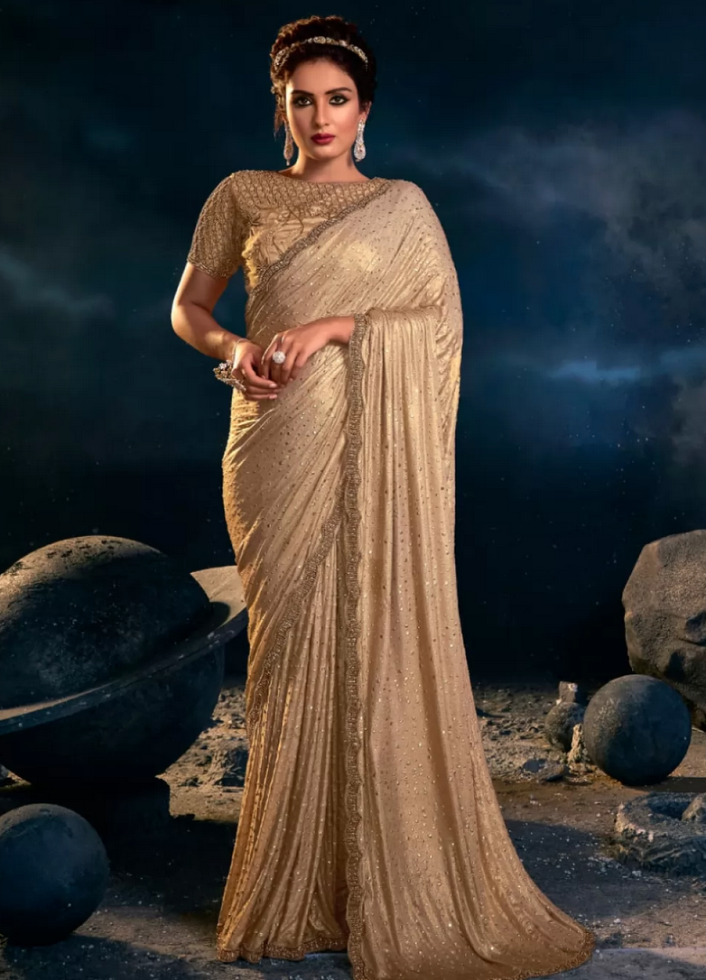 Top 10 Bridal Saree Ideas - Bridal Saree Inspo - Weva Photography | Bridal  sarees south indian, Golden saree blouse designs, Indian bridesmaid dresses