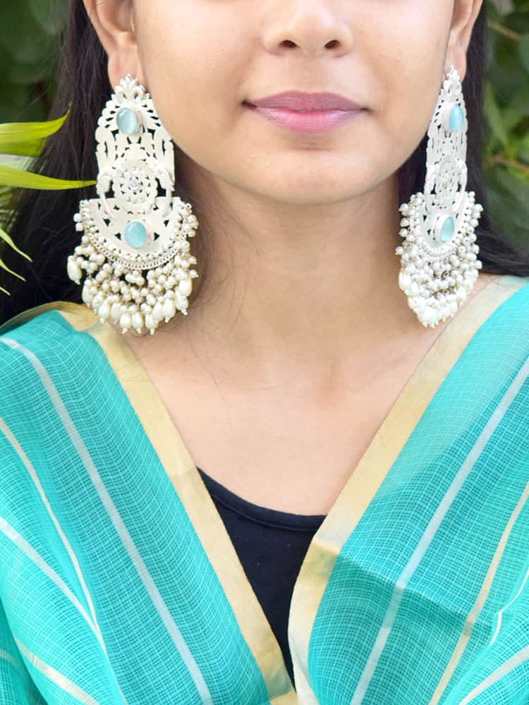 Make Your Pink Saree Look Graceful With Best Jewellery - Niscka