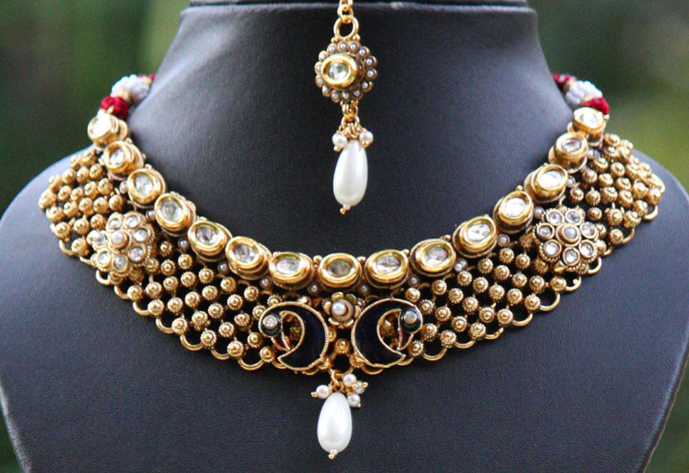 Stunning Kundan & Pearl Necklace Set – India1001.com