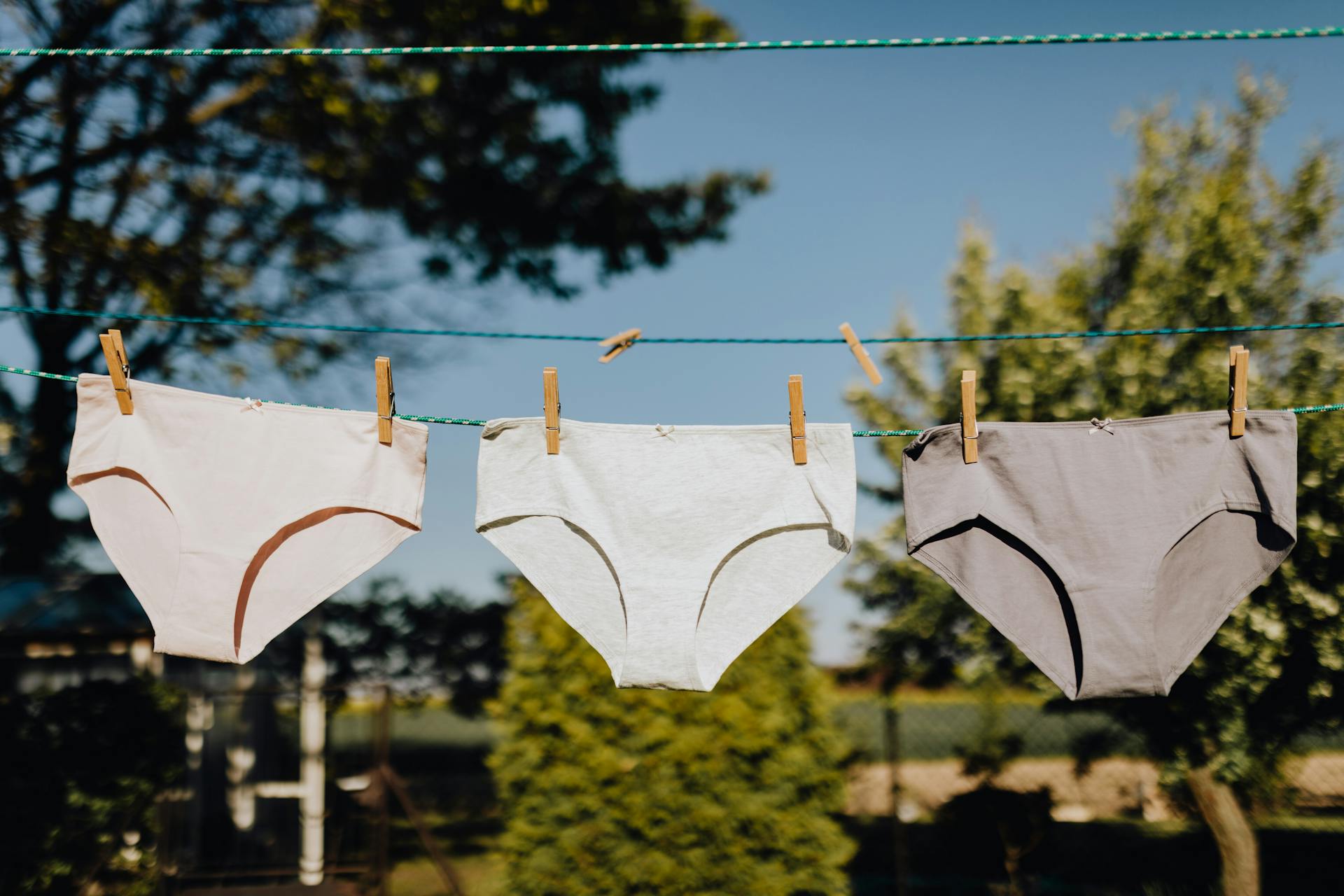 how to wash underwear for incontinence San Pablo Commercial