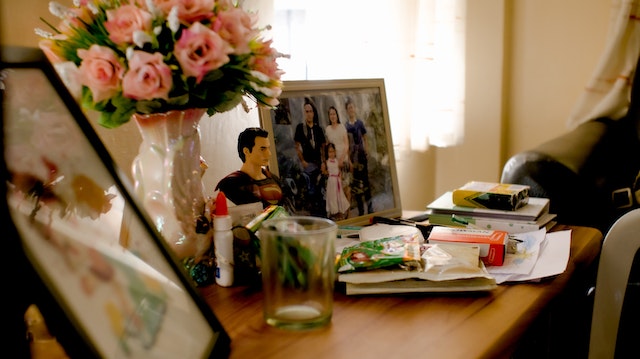 Family photo on the table. Avoid over-personalizing the space since that can distract the buyers.