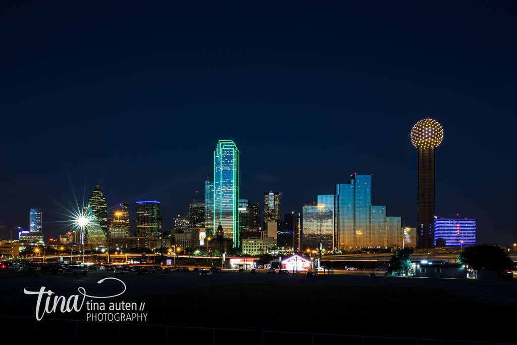Night photo of the Dallas Texas Skyline