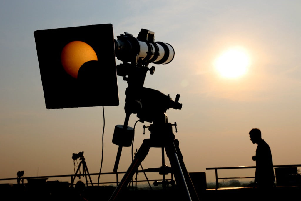 Photographing the Solar Eclipse